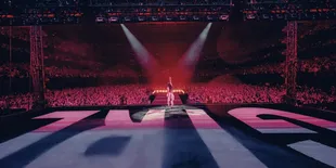 Arti dan Makna Lagu Party 4 U Charli XCX yang Sembunyikan Cerita Cinta Tak Terbalas