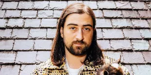 Arti dan Makna Lagu You're Gonna Go Far - Noah Kahan, Surat Cinta Bagi Para Pengejar Mimpi