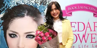 Arti El Barack Alexander, Pahlawan Kecil Jessica Iskandar