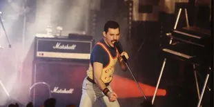Arti Makna Lagu - Freddie Mercury, Kisahkan tentang Perpisahan yang Penuh Penyesalan