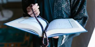 Arti Surat Al Kahfi Ayat 1-10 dan Keutamaan Membaca Serta Menghafalkannya