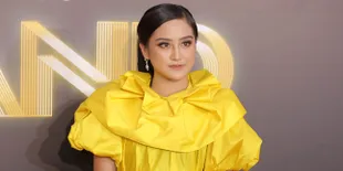 Artis Salshabilla Adriani Tabrak Dua Mobil yang Terparkir, Sempat Kabur Sebelum Diamankan Warga