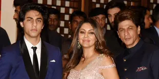 Aryan Khan Jadi Model, Shahrukh Khan Ungkap Fakta Mengejutkan