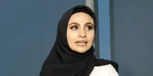 Asha Shara Putuskan Untuk Berhijab, Sang Ibu Menangis Haru