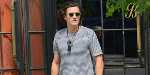 Asyik Jalan, Orlando Bloom Dapat 'Gangguan' Dari Fans
