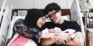 Atta Halilintar dan Aurel Hermansyah Simpan Tali Pusat Baby Ameena di Celltech Bank Stemcell Vinski Tower Indonesia