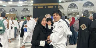 Atta Halilintar dan Aurel Hermansyah Ungkap Berkah Umrah saat Ramadan: Ameena Sudah Bisa Jalan