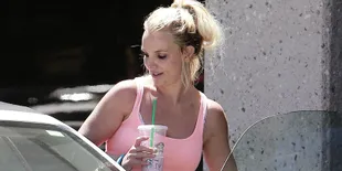 (Audio) Britney Spears Rilis Single 'Work B*tch'!