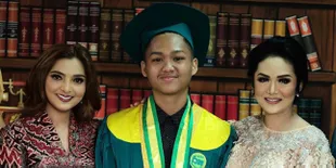 Aurel dan Azriel Terlibat Cekcok dengan KD, Ashanty: Yang Tua Harus Lebih Bijaksana