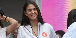 Aurelie Moeremans Pakai Masker Terbuat Dari Celana Dalam, Netizen Langsung Heboh
