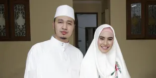Awal Tahun Baru 2019, Kartika Putri Pamer Buku Nikahnya dengan Habib Usman Bin Yahya