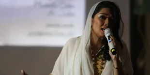 Ayah Fryda Lucyana Meninggal Dunia Karena Covid-19, Pemakaman Akan Ditayangkan Via Live Streaming