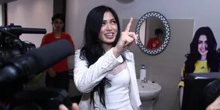 Ayahanda Jessica Iskandar Yang Ajukan Surat Pengantar Nikah