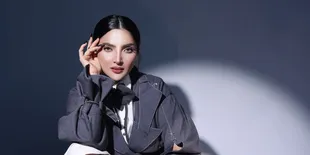 Ayu Eks Karyawan Ashanty Ditahan, Ibu Merasa Anaknya Jadi 'Kambing Hitam' Usai Suami Menghilang