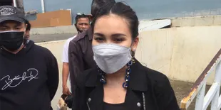 Ayu Ting Ting Akui Dirinya yang Batalkan Pernikahan dengan Adit Jayusman
