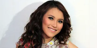 Ayu Ting Ting Akui Sudah Melahirkan Bayi Perempuan