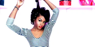 Azealia Banks Serang Miley Cyrus, Lady Gaga,  Dan Rihanna?