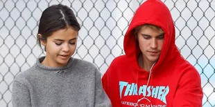 Bagaimana Kelanjutan Hubungan Justin Bieber & Selena Gomez?