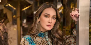 Bahas Persahabatan, Luna Maya: Mending Ditusuk dari Depan, Jangan Diem-Diem!