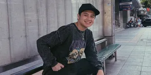 Bangga dengan Keindahan Alam Indonesia, Begini Cara Bastian Steel Perkenalkan Danau Toba