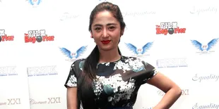 Bantah Sakit Karena Dijemput Kejari, Ini Alasan Dewi Perssik