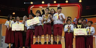 Bantu Si Buah Hati Tumbuh Tangguh, Ini Kebiasaan Harian yang Bisa Membentuk Mindset Anak Juara