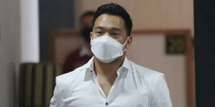 Banyak Ajakan Nikah Dari Followers, Ini Tanggapan Michael Yukinobu De Fretes