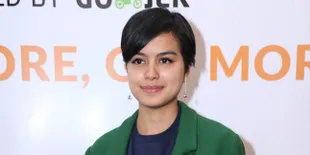 Banyak Kegiatan, Eva Celia Lebih Pilih Naik Ojek Online