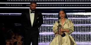 Baru Balikan, Rihanna dan Drake Putus Lagi!