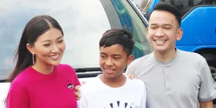 Baru Sehari Diunggah, Lagu Betrand Peto dan Sarwendah Sudah Ditonton 1,8 Juta Orang