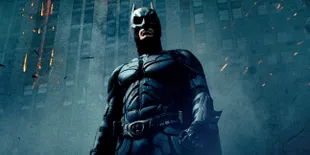 Batman Hadir di 'SUICIDE SQUAD'? Ini Buktinya Saat Hajar Joker!