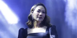 BCL Kembali Hadir Jadi Juri Indonesian Idol, Dapat Semangat dan Sambutan Meriah dari Penonton!