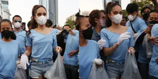 Beda dari Seleb Lain, Ini 9 Potret Cinta Laura di Citayam Fashion Week Bukan Catwalk Tapi Aksi Pungut Sampah - Langsung Banjir Pujian