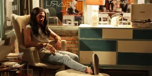 Beda Prinsip Soal Cinta, Reza Rahadian dan Marsha Timothy Jawab Lewat Film 'TOKO BARANG MANTAN'