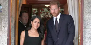 Begini Jadinya Kalau Meghan Markle & Pangeran Harry Kencan Bak Orang Biasa