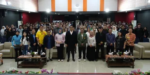 Belajar Aman di Dunia Digital, TikTok Bawa Kampanye #PikirDuaKali ke Kampus UPN &#8220;Veteran&#8221; Jakarta