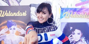 Belajar Nyanyi dengan Inul Daratista, Wulandari Rilis 'Brewok Sipit'