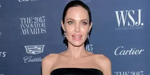 Belanja ke Pasar, Angelina Jolie Ajak Ketiga Anaknya Jalan-Jalan