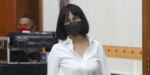 Beli Ember Sampah Untuk Anak Berenang, Suami Vanessa Angel: Mau Beli Bak Mandi Mahal Juga