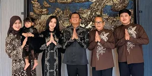 Bella Bonita Kenang Mendiang Ayah, Ungkap Kerinduan