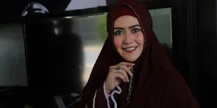Belum Lama Cerai dari Kiwil, Meggy Wulandari Nikah Siri dengan Duda Anak Dua