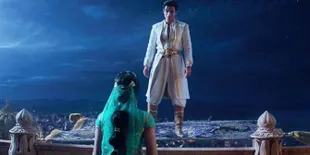 Belum Nonton ALADDIN? Nikmati Adegan A Whole New World Paling Ikonik Ini