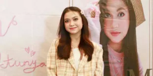 'Belum Waktunya', Sebuah Kisah Percintaan Masa SMA Melin yang Terhalang Restu Orang Tuanya