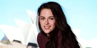 Benahi Hubungan, Kristen Stewart Berencana Terbang ke Australia