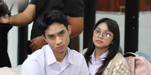 Beradu Akting dengan Naura Ayu, Devano Danendra: Pacaran Sambil Digaji