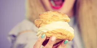 Berawal dari Coba-Coba Resep Masakan Rumahan, Ini Cerita Manis di Balik Citarasa Mewah Sus Elly Cookies