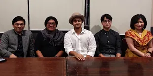 Berbagi di Bulan Ramadan, Personil Yovie & Nuno Hibur Ratusan Anak Yatim Saat Sahur