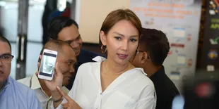 Bercerai Dengan Hendrayan, Kalina Ocktaranny Temukan Tambatan Hati Lain
