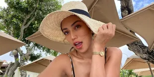 Berenang Pakai Bikini Two Piece, Jessica Iskandar Sensor Bagian Pribadi