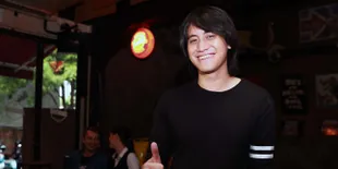 Berfoto Romantis di Bali, Kevin Aprilio Bantah Jalani Pre Wedding